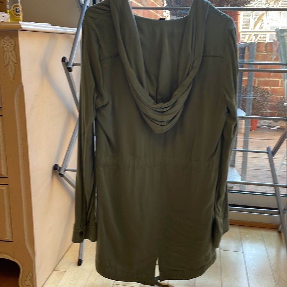 Light Jacket - Picture 2 of 3
